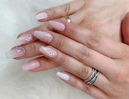 Le Nails & Beauty