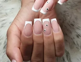 Wind Lee Nails