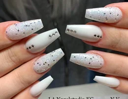 LA nails & beauty