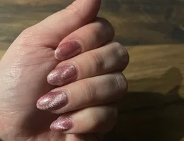 NiNiNails