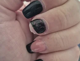 Cami Nails - Beauty 2